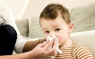 A cold in a child: invisible first signs, treatment (what to do), causes